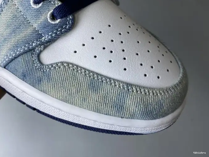 Reps TBkick Denim CZ8455-100 1 Air Washed Low Jordan 0607